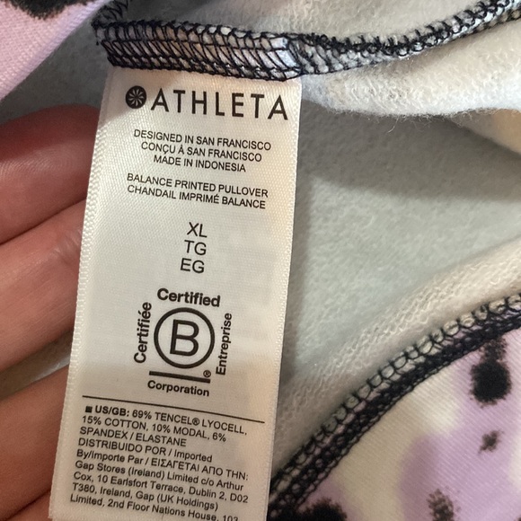 NWT Athleta sweatshirt XL - Picture 6 of 8